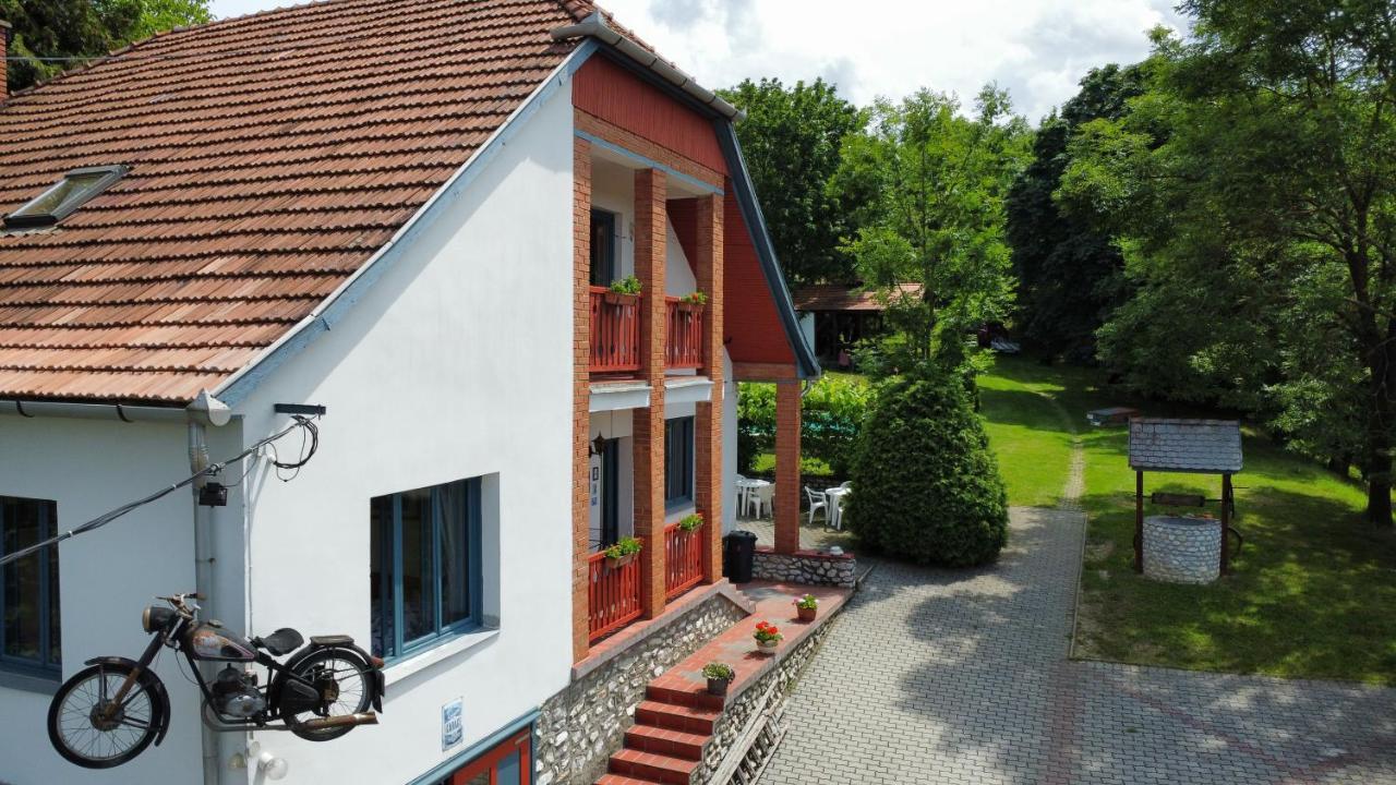 Guest House Magyar Route 66 Szilvásvárad 객실 사진